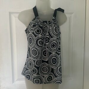 Adorable summer top!